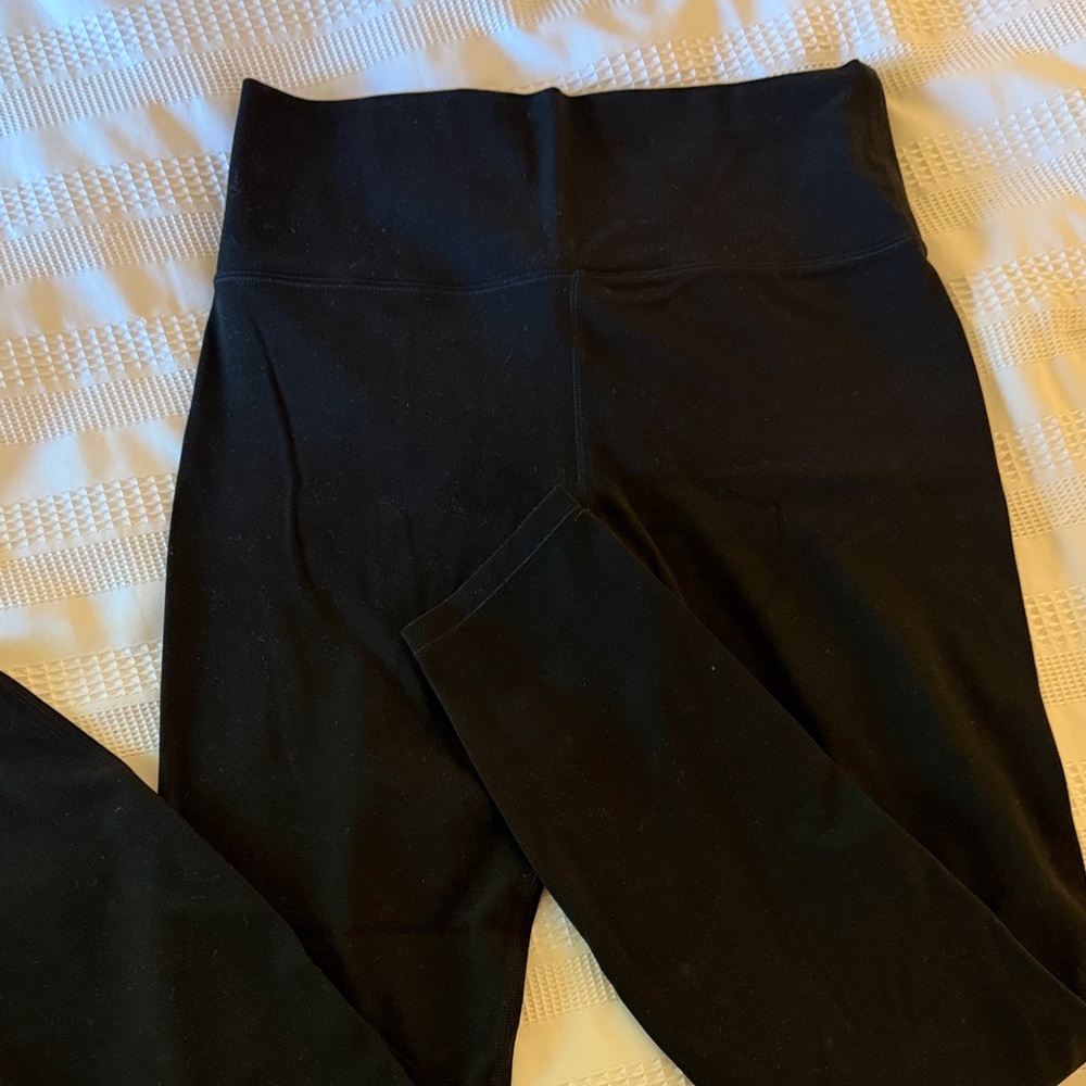 Vuori Black High-Waist Leggings